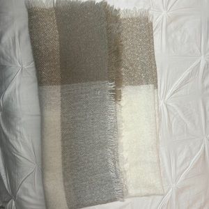 Multi color blanket scarf